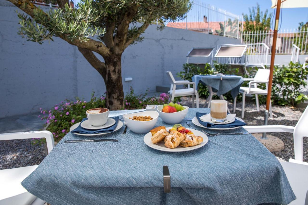 4Essences Boutique Rooms Maratea Exterior photo